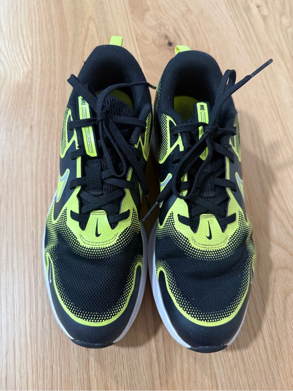 Nike Cosmic Kids Black and Neon Yellow Athletic Sneakers
